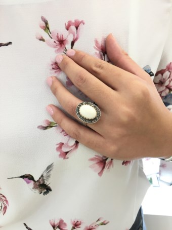 Anello