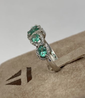 Anello